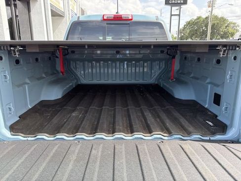Used 2026 Chevrolet Colorado W/T RWD image 10