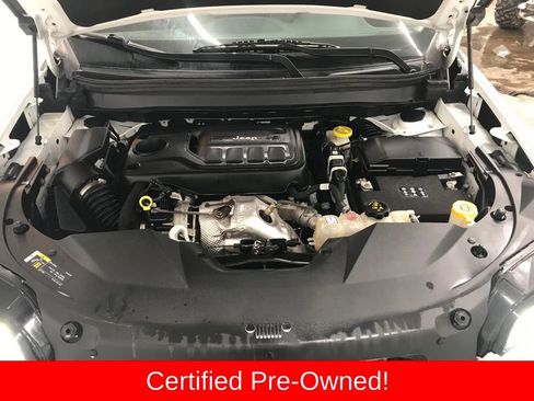 Certified 2022 Jeep Cherokee Latitude Lux w/ Sun & Sound Group image 39