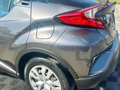 Used 2021 Toyota C-HR LE image 13