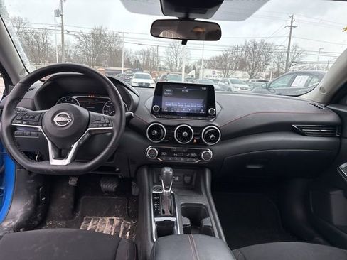 Used 2025 Nissan Sentra SR image 27