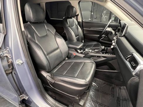 Used 2022 Kia Telluride S image 4