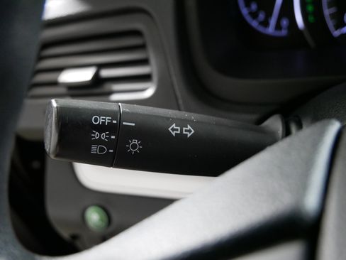 Used 2015 Honda CR-V LX image 31