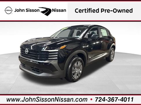 Certified 2025 Nissan Kicks S image 1