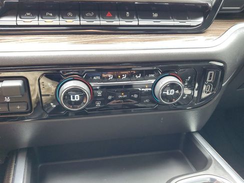 Used 2022 Chevrolet Silverado 1500 RST w/ Convenience Package II image 31