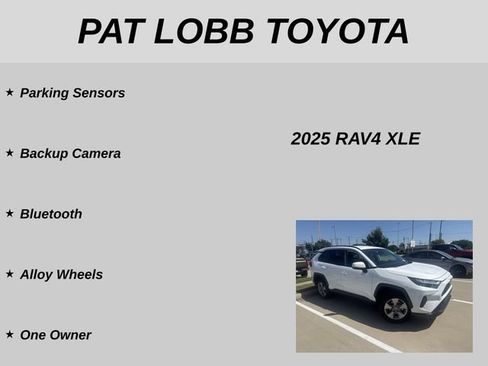 Used 2025 Toyota RAV4 XLE FWD image 12