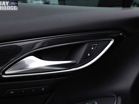 Used 2023 Buick Envision Essence w/ Technology Package I image 11