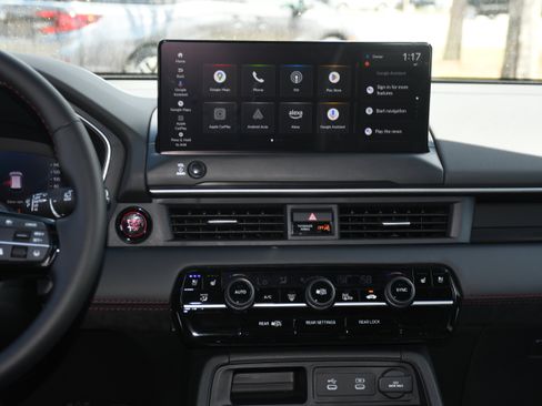 New 2026 Honda Pilot Black Edition image 9