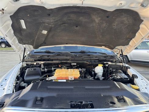 Used 2018 RAM 1500 Laramie w/ Convenience Group image 26