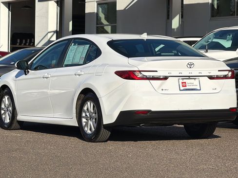 Used 2025 Toyota Camry LE FWD image 6