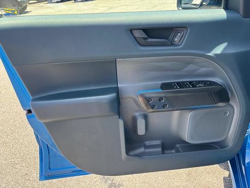 Used 2025 Ford Maverick Lobo AWD/4WD image 9