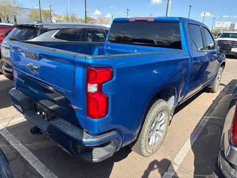 Used 2024 Chevrolet Silverado 1500 RST w/ Z71 Off-Road Package AWD/4WD image 4