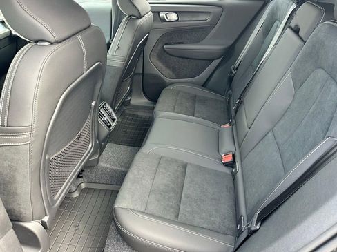 New 2026 Volvo XC40 B5 Ultra w/ Protection Package Premier image 7