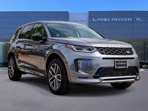 Used 2025 Land Rover Discovery Sport S image 3