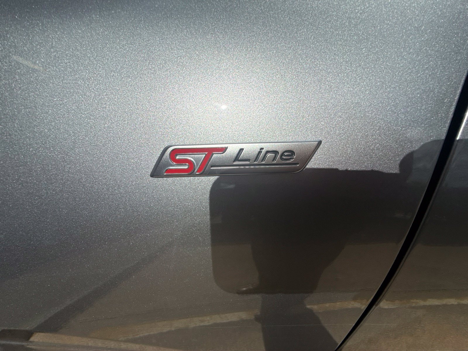Used 2024 Ford Escape ST-Line w/ Tech Pack #1 FWD image 22