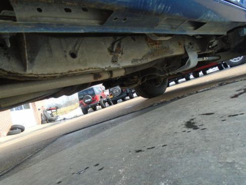 Used 2011 Ford Ranger XLT image 26