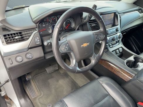 Used 2015 Chevrolet Tahoe LT image 3