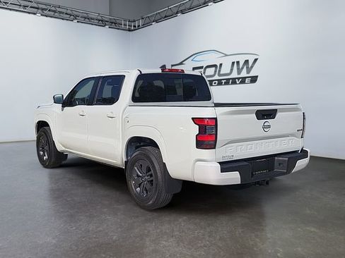 New 2026 Nissan Frontier SV w/ SV Convenience Package image 5