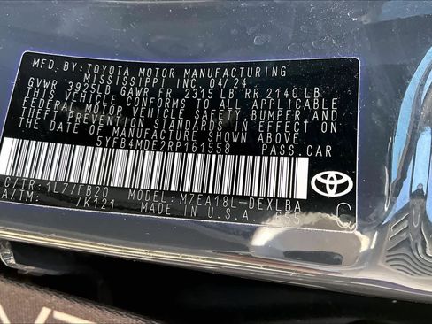 Used 2024 Toyota Corolla LE FWD image 33