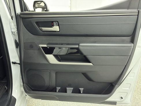 Used 2023 Toyota Tundra Limited image 46