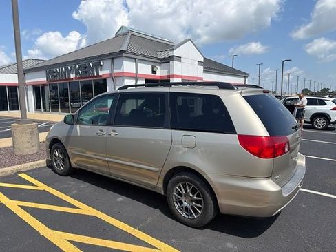 Used 2008 Toyota Sienna LE FWD image 16