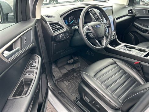 Used 2022 Ford Edge SEL image 5
