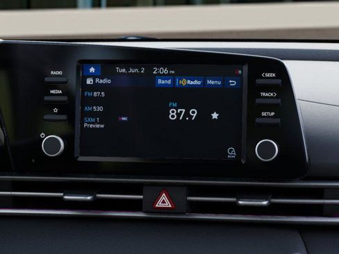 New 2026 Hyundai Elantra SE image 14