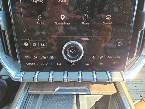 Used 2026 GMC Acadia Denali Ultimate AWD/4WD image 24