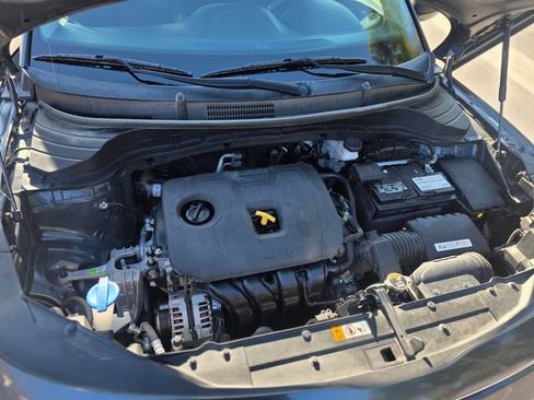 Used 2022 Kia Soul LX w/ Technology Package FWD image 36
