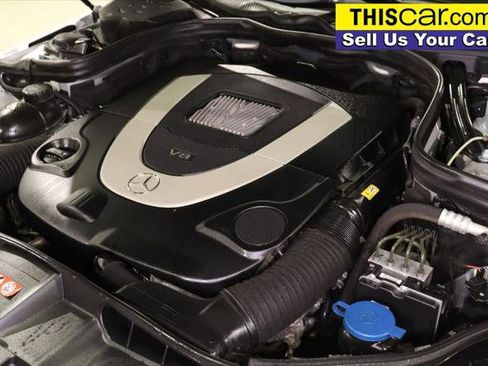 Used 2011 Mercedes-Benz E 550 4MATIC Sedan image 26