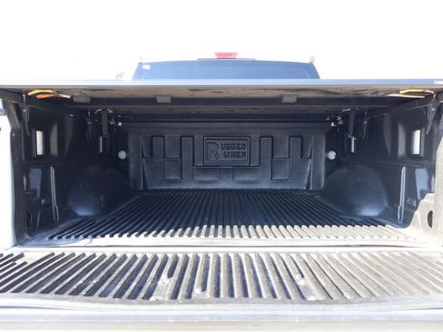 Used 2019 Ford F150 XLT RWD image 14