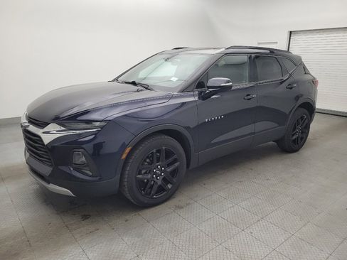 Used 2020 Chevrolet Blazer LT image 2
