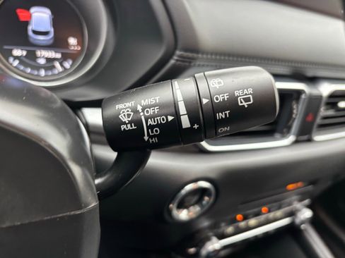 Certified 2025 MAZDA CX-5 AWD 2.5 S w/ Select Package image 21