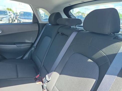 Used 2023 Hyundai Kona SEL w/ Convenience Package FWD image 11