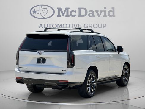 Used 2022 Cadillac Escalade Sport Platinum w/ Heavy-Duty Trailer Package AWD/4WD image 7
