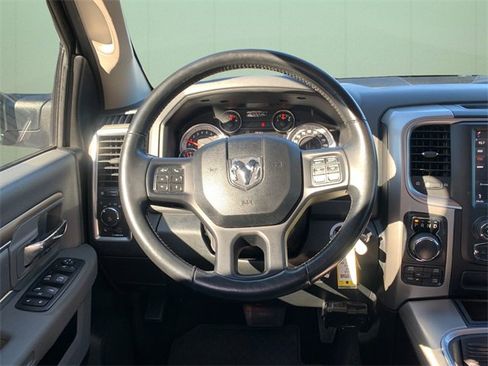 Certified 2018 RAM 1500 Big Horn image 24