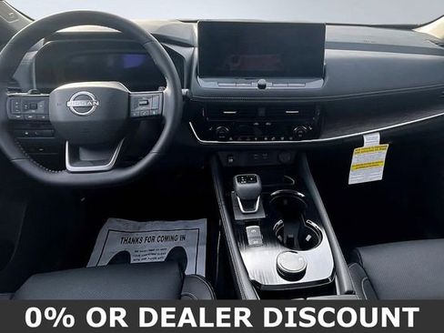 New 2026 Nissan Rogue Platinum w/ Platinum Premium Package AWD/4WD image 5