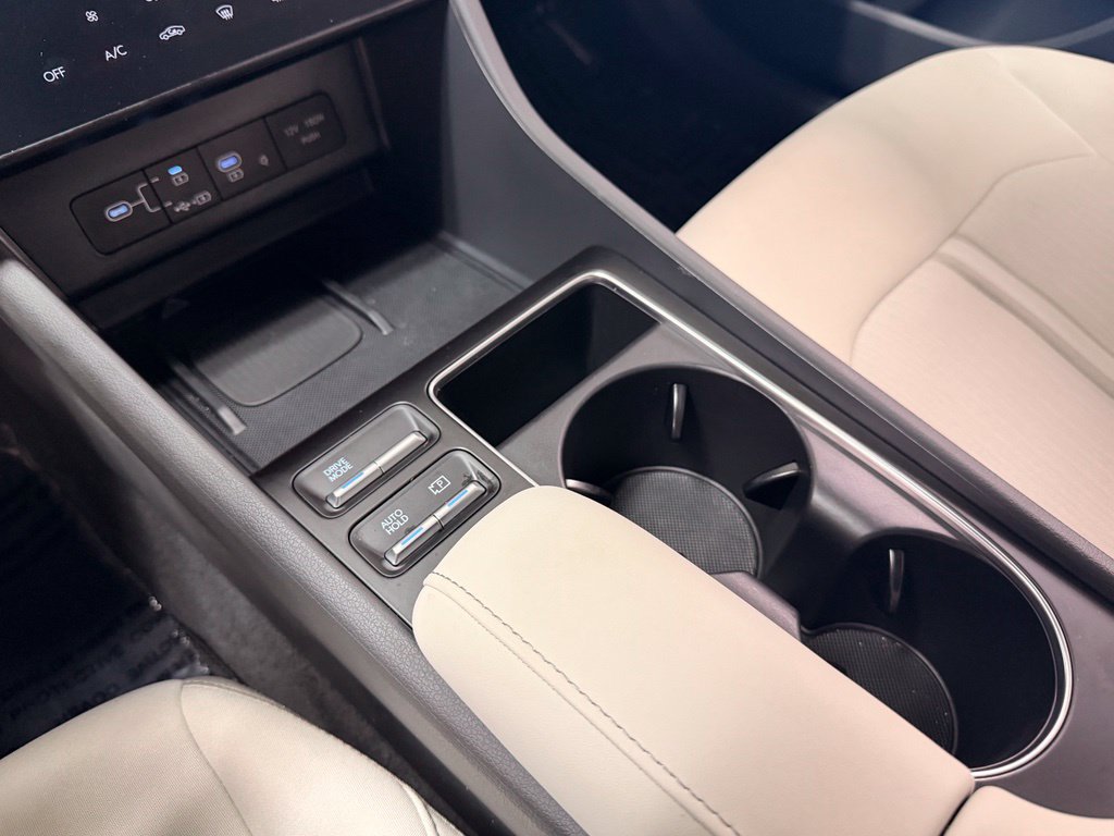 Used 2026 Hyundai Sonata SEL FWD image 14