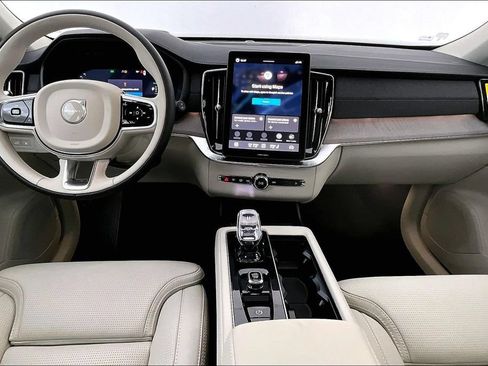 New 2026 Volvo XC90 T8 Ultra w/ Protection Package Premier AWD/4WD image 7