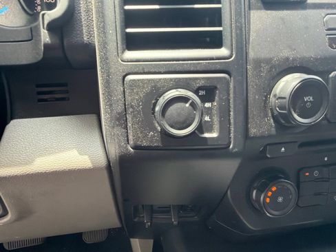 Used 2015 Ford F150 XL w/ Equipment Group 101A Mid AWD/4WD image 17