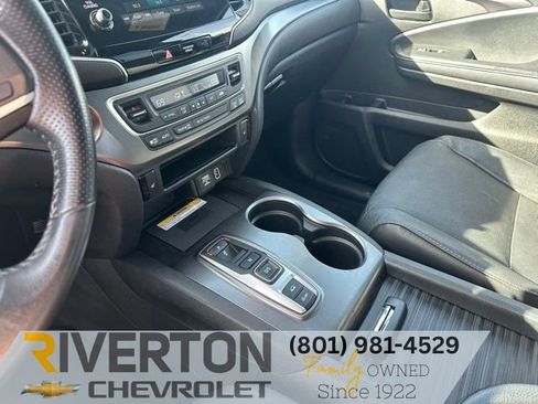 Used 2022 Honda Passport EX-L image 11