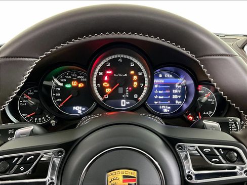 Certified 2019 Porsche 911 Turbo S AWD/4WD image 11