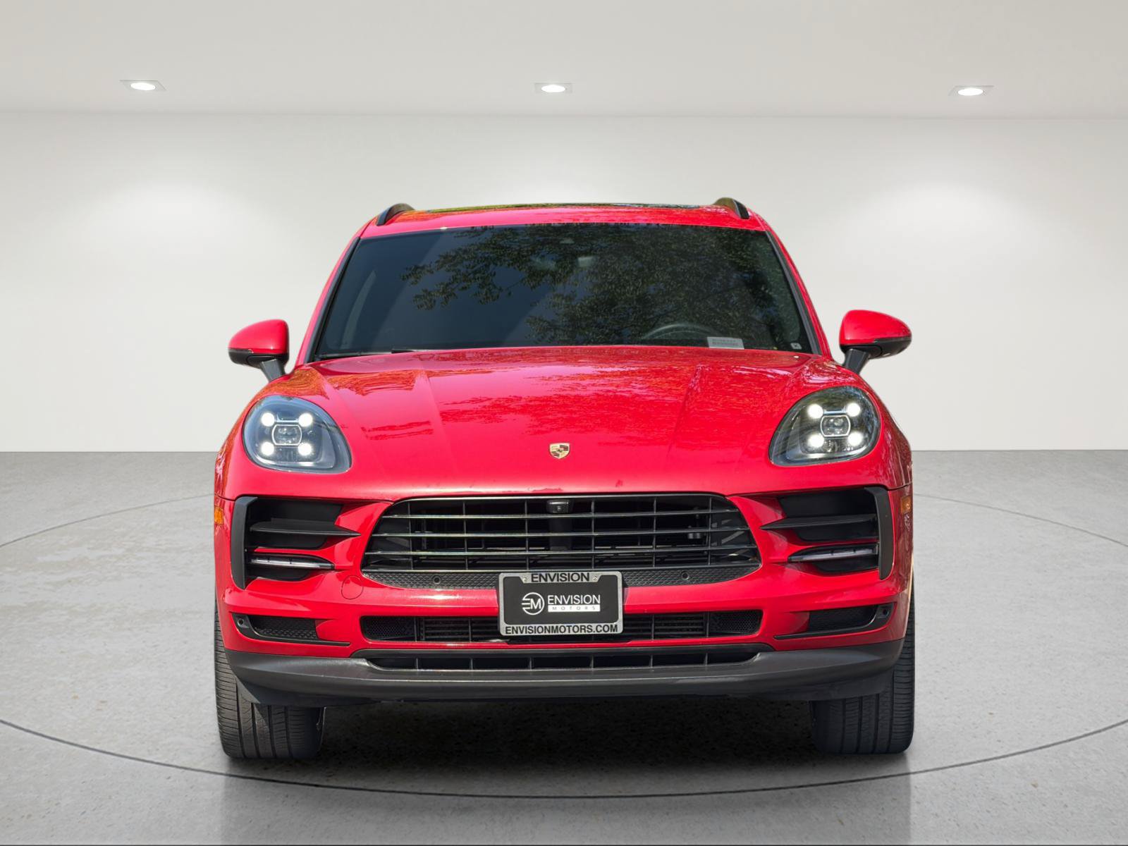 Used 2020 Porsche Macan AWD/4WD image 8