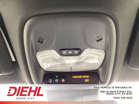 Used 2025 Chevrolet Colorado ZR2 AWD/4WD image 26