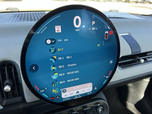 Certified 2025 MINI Cooper S image 15