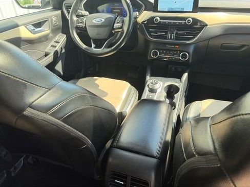 Used 2022 Ford Escape Titanium w/ Titanium Elite Package AWD/4WD image 44
