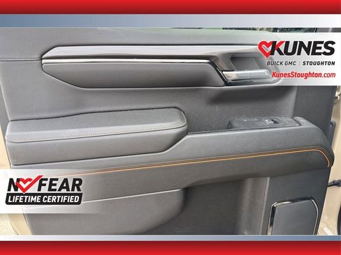 Used 2023 GMC Sierra 1500 AT4 w/ AT4 Preferred Package image 38