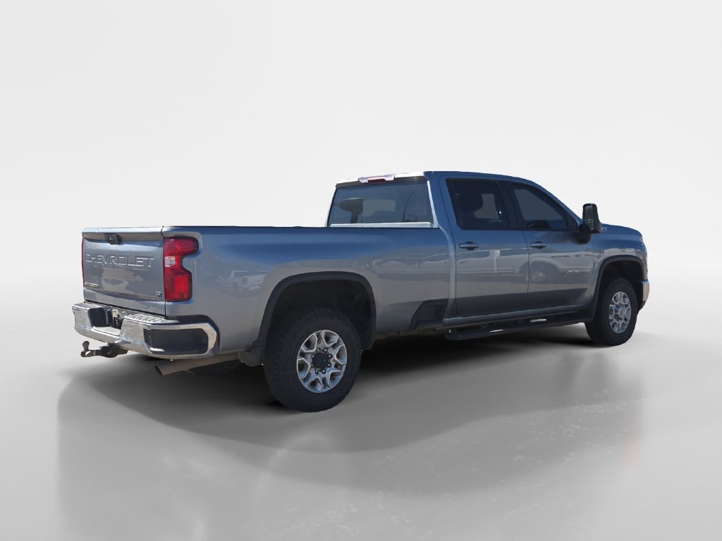 Used 2024 Chevrolet Silverado 2500 LT AWD/4WD image 6