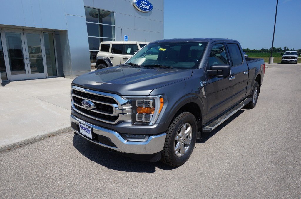 Used 2022 Ford F150 XLT w/ Equipment Group 302A High AWD/4WD image 7