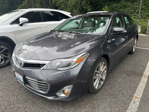 Used 2015 Toyota Avalon XLE Touring FWD image 1