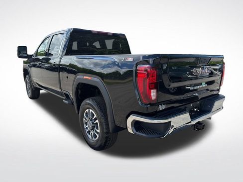 New 2026 GMC Sierra 2500 SLE w/ SLE Convenience Package AWD/4WD image 3